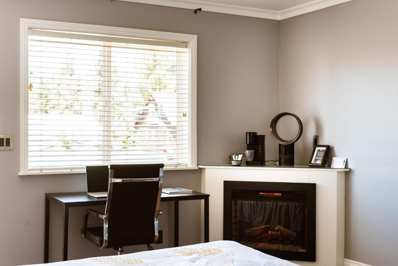 Big Bear Spa Suites Big Bear Lake Esterno foto