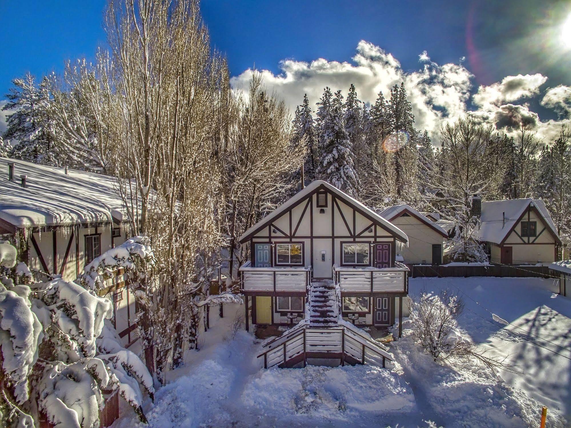 Big Bear Spa Suites Big Bear Lake Esterno foto